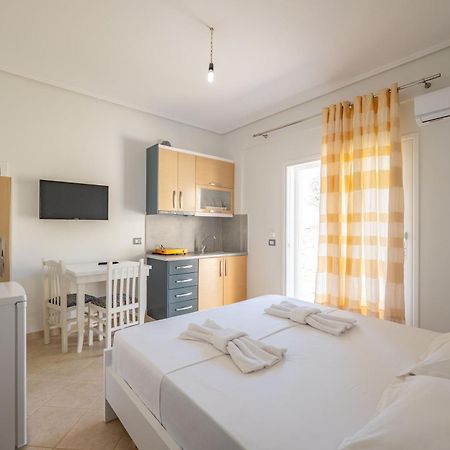 Vila Celi Sarande Luaran gambar