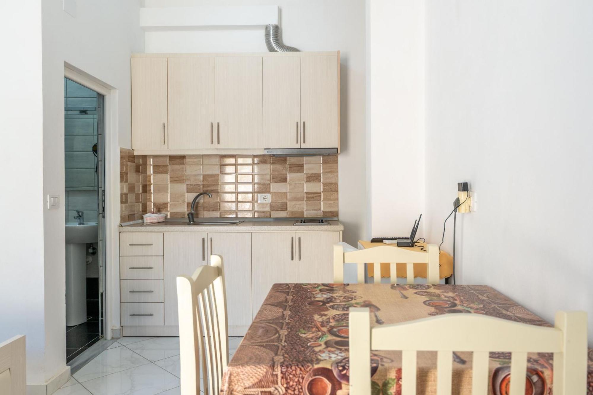 Vila Celi Sarande Luaran gambar