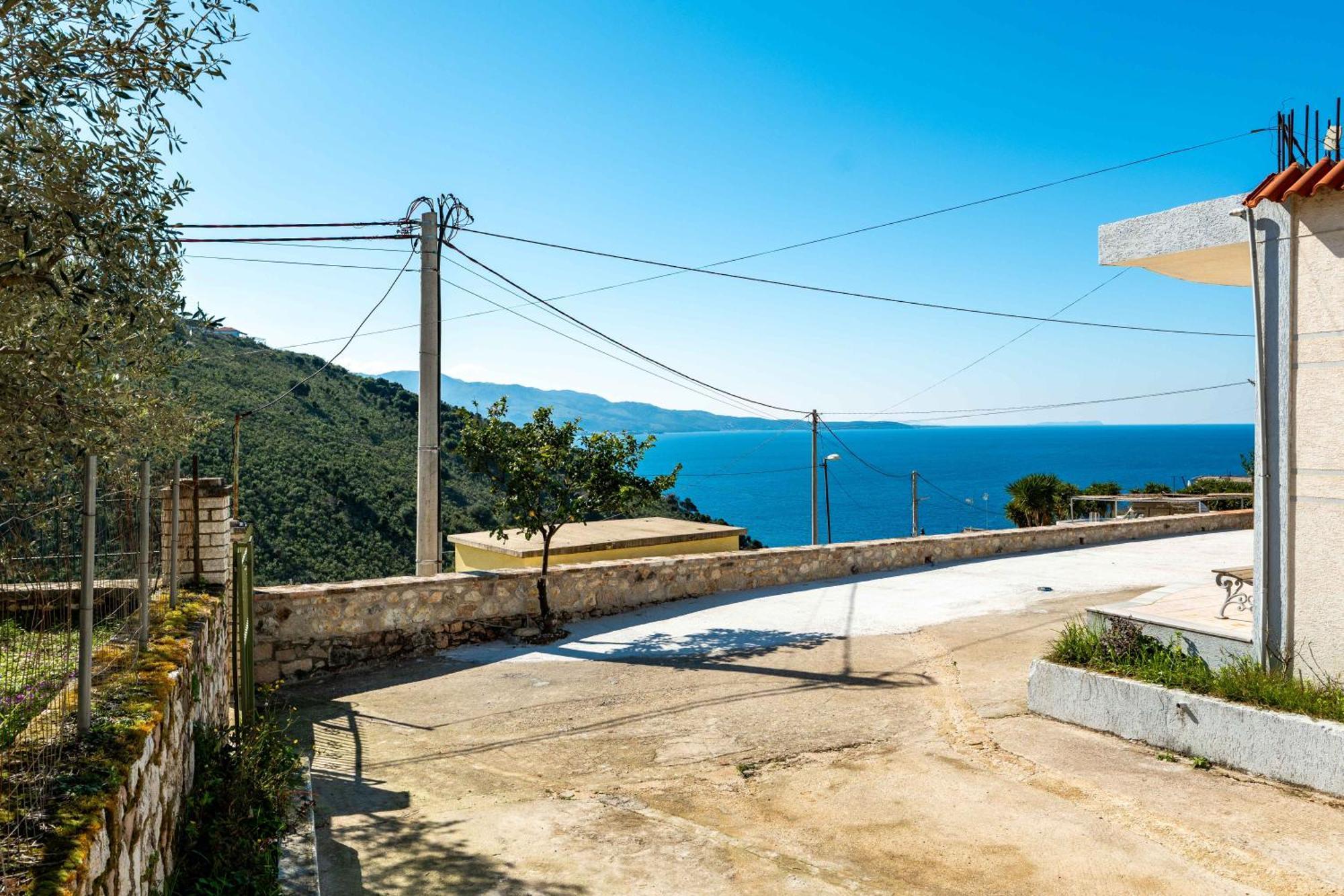 Vila Celi Sarande Luaran gambar