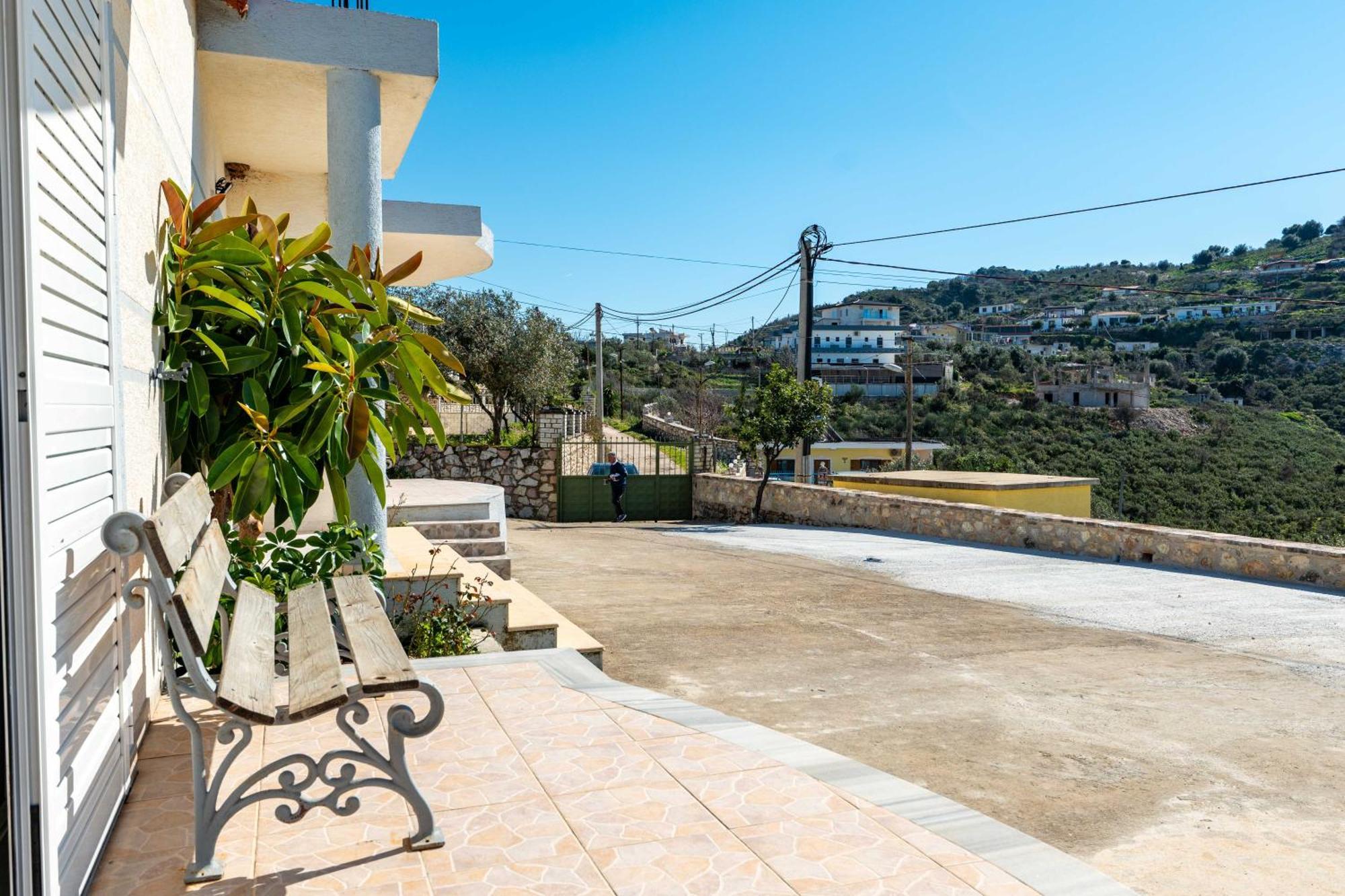 Vila Celi Sarande Luaran gambar