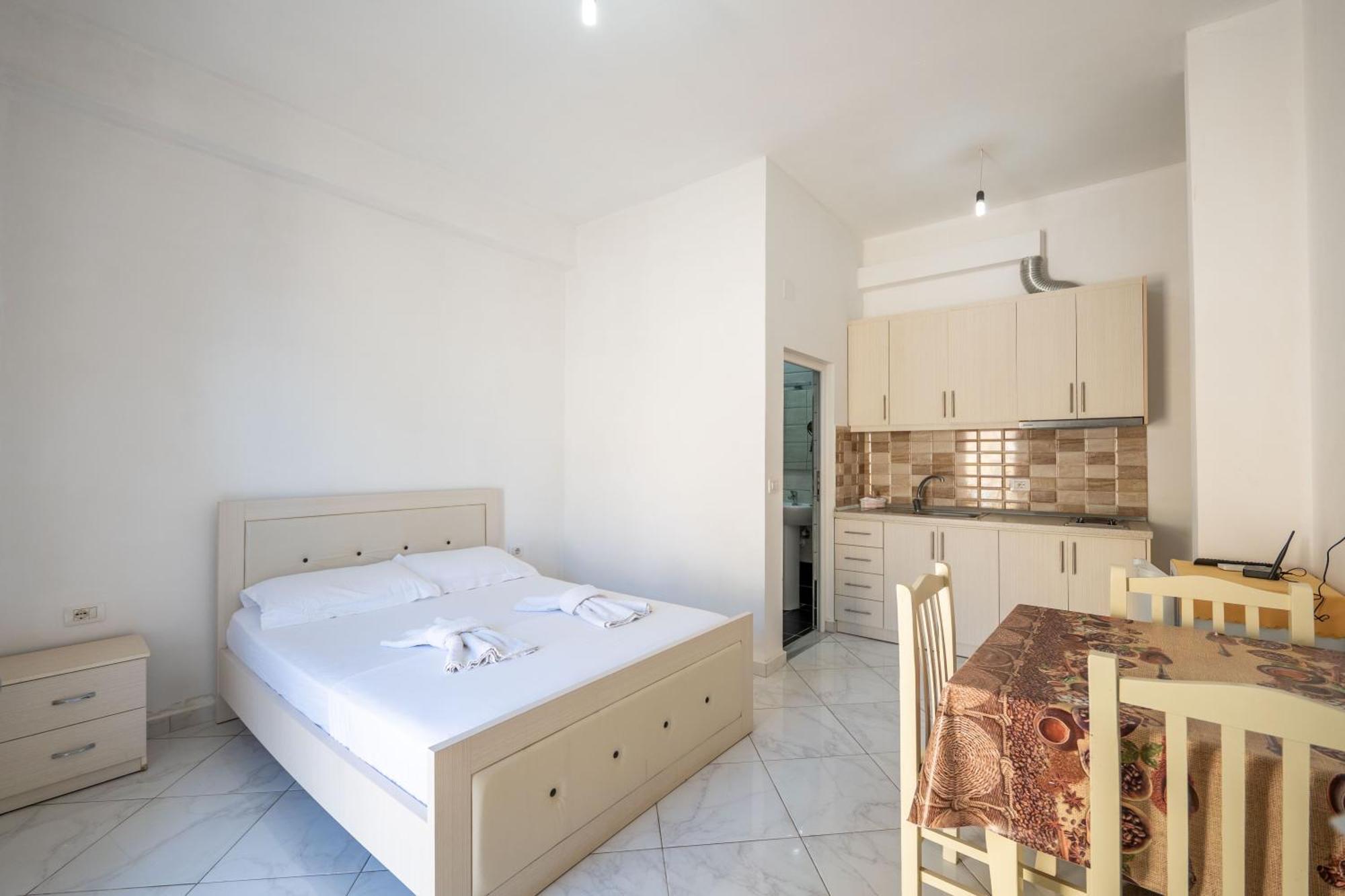Vila Celi Sarande Luaran gambar