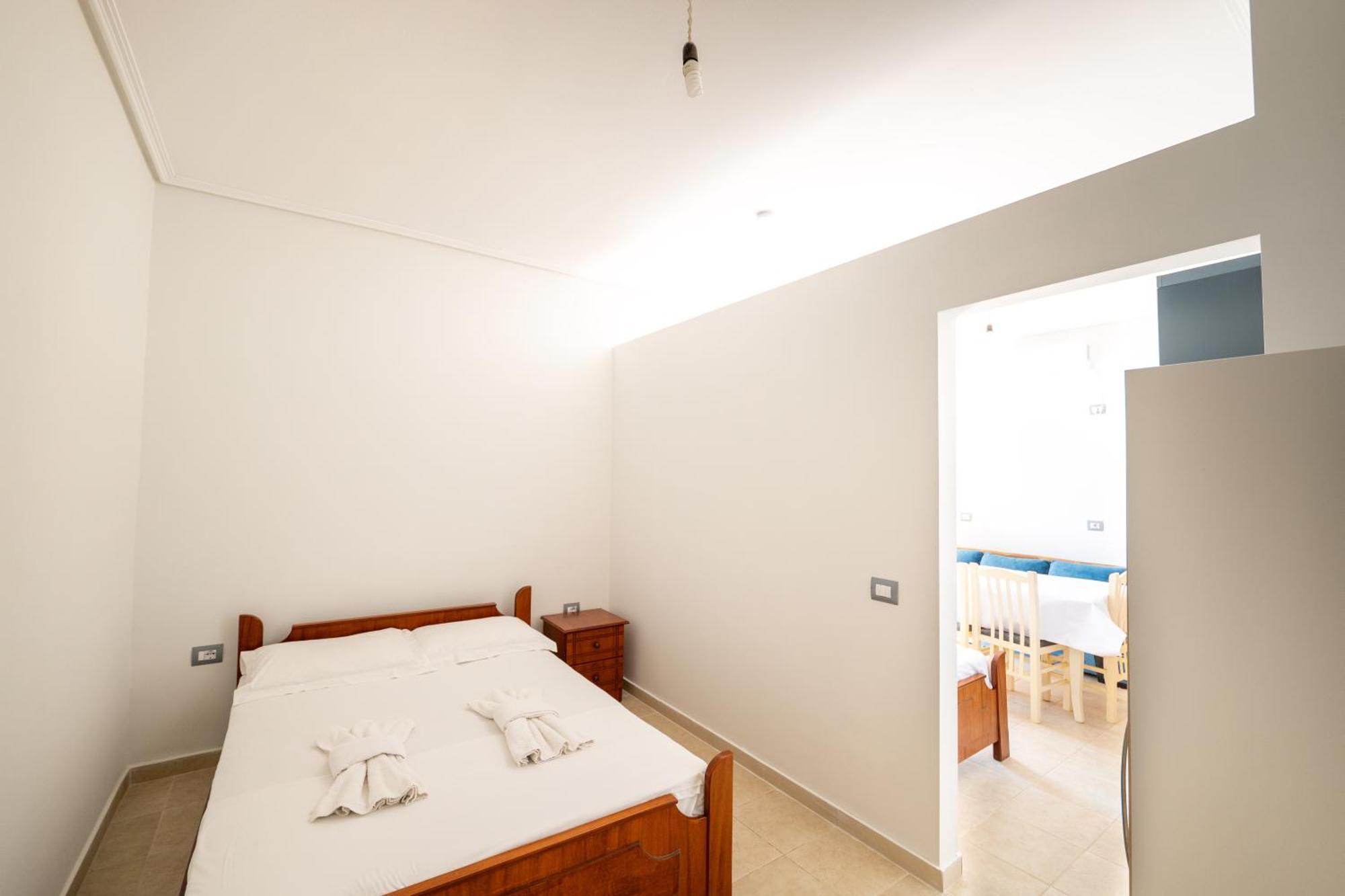 Vila Celi Sarande Luaran gambar