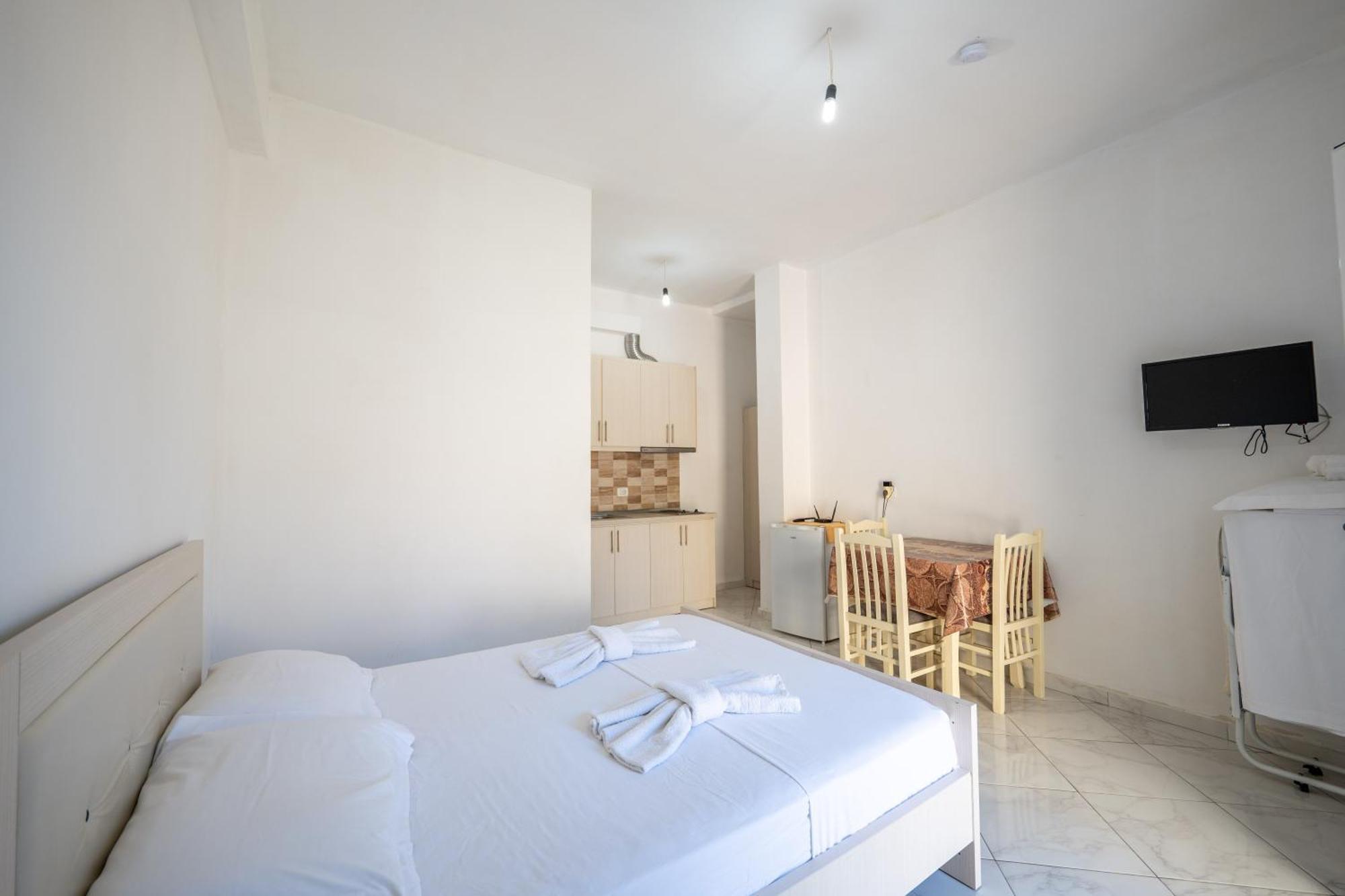 Vila Celi Sarande Luaran gambar